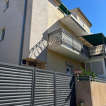 Apartments Jita Primošten Eksteriør bilde